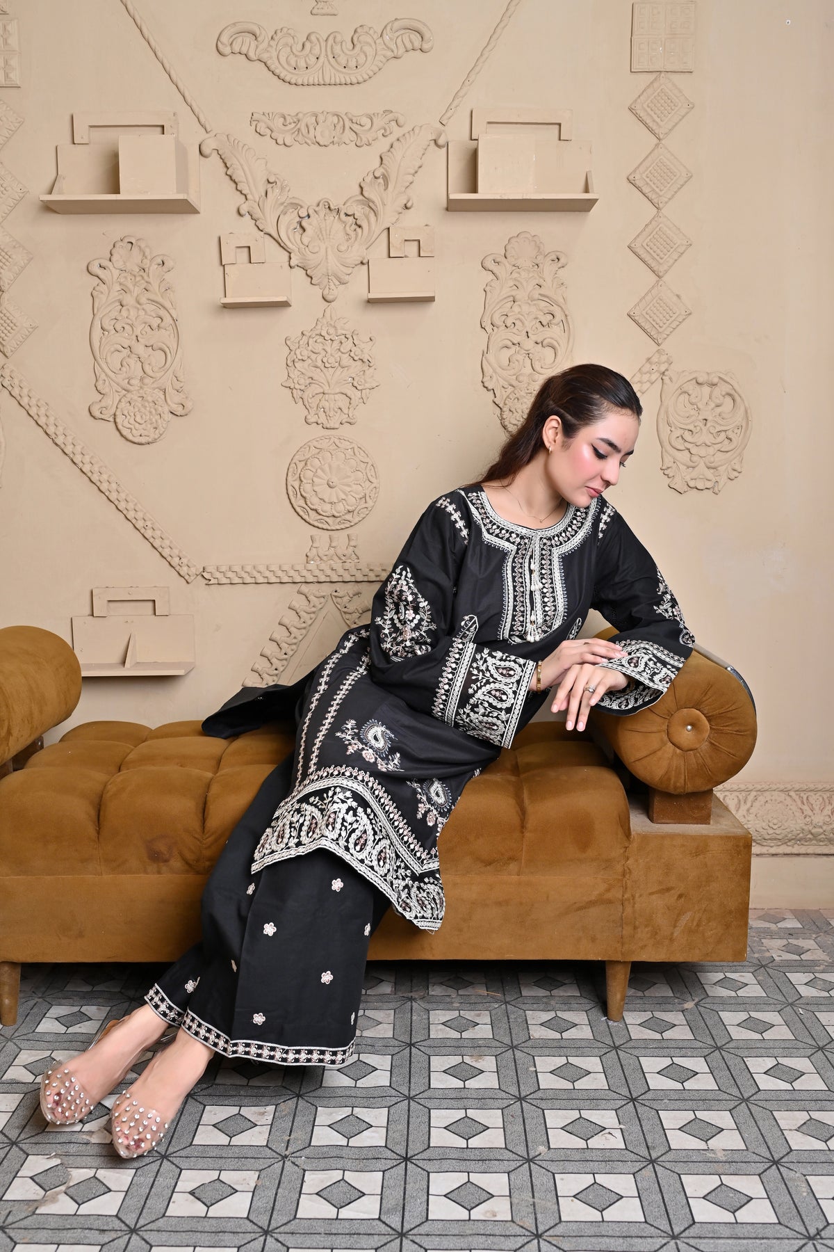 Midnight Aura – Black Embroidered 3-Piece Suit