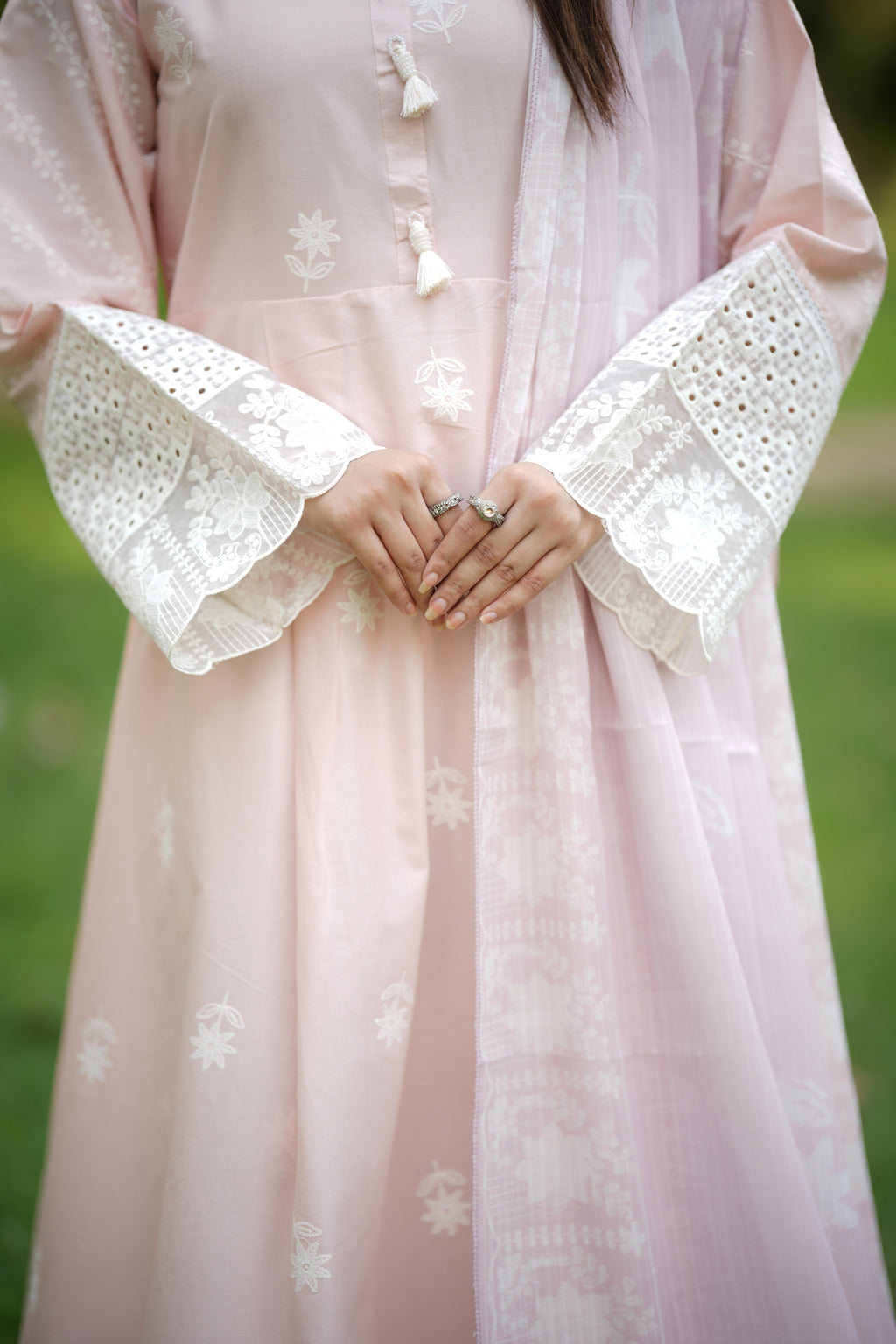 SheFive Gulbahar 3-Piece Suit