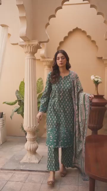 Emerald Grace | Printed & Embroidered Khaddar 3PC