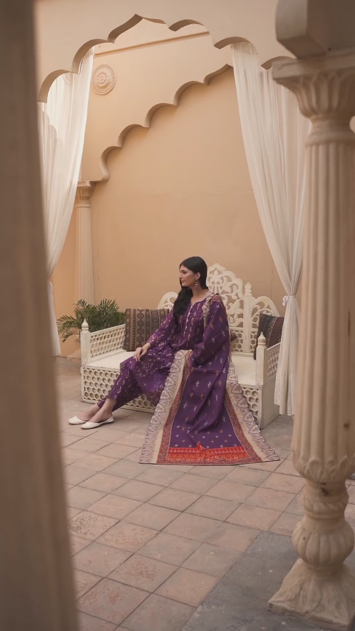 Midnight Saffron | Printed & Embroidered Khaddar 3PC