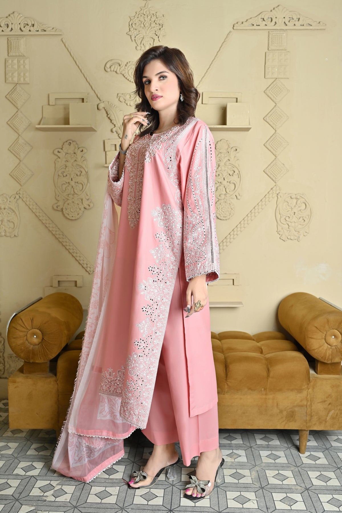 Rosé Grace – Summer Hand-Made