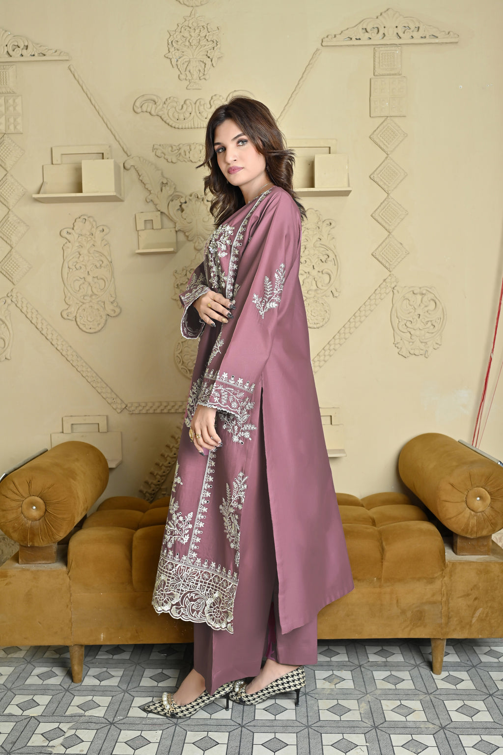 Mauve Royale – Hand-Made Summer Collection